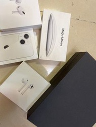 AirPods, Magic Mouse, iPhone, Bose 耳機吉盒連貼紙 ($40 for all)