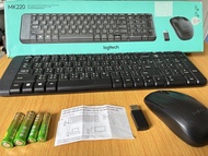 Logitech MK220 Wireless Keyboard and Mouse Combo