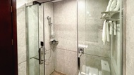 Yating Business Hotel (Zhongshan Nantou Light Rail Station Branch)
