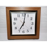 SEIKO Quartz Wall Clock Made in Japan - S3765