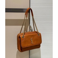 L Distressed Cow Very Retro, Low-Key and High-End Smell Classic Appearance Becomes a Camera Bag, The