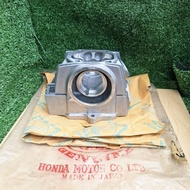 HONDA FAME CYLINDER HEAD ORIGINAL JAPAN