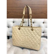 (※）Chanel 二手真品 金鍊 荔枝皮 養樂多色 GST 皮穿鍊 豆腐包 肩背包 購物包 （中）