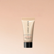 Giorgio Armani | รองพื้นติดทนและเรียบเนียน