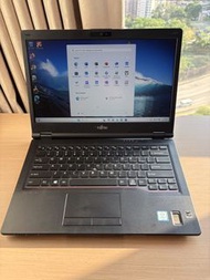 Fujitsu Fujitsu E448 14 inch Laptop pc i7