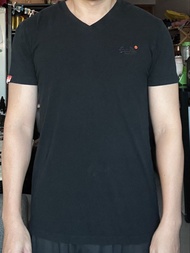 Superdry 極度乾燥 黑色V領T恤  tee vintage second hand 二手 古著