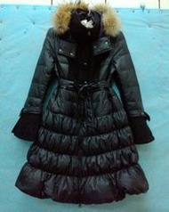 全新專櫃品牌 GELANO 漂亮黑色輕柔洋裝式造型羽絨大衣 含絨量90.3% S號