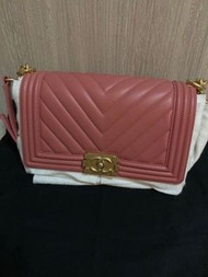 25cm Calfskin Chanel Boy Medium Chevron Dry Rose Pink Gold牛皮 山形紋 乾燥玫瑰色 復古金扣
