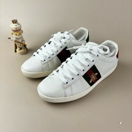 GUCCI/古馳 小蜜蜂刺繡小白鞋 36碼