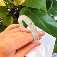 SOLD 冰玻種 天然翡翠 緬甸 A玉 玉鐲 • 玻璃種花青貴妃鐲