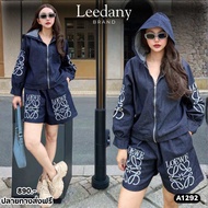 A1292 ชุดเซตเสื้อแขนยาวมีฮู้ด + กางเกงยีนส์ขาสั้น ปัก LOEWE
