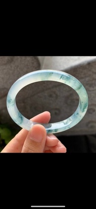 冰種翡翠玉鐲 天然翡翠 緬甸A玉 玉鐲 • 冰玻種藍飄花翡翠貴妃鐲