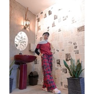 Amariel 1416_PLAID RED COTTON CARGO/Current Pants