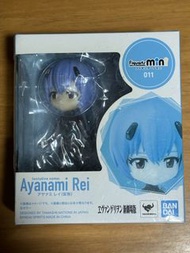 Bandai Figuarts mini 綾波零