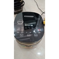 Kangaroo 1.8 liter high frequency rice cooker KG599N/ Display item 98 99% new