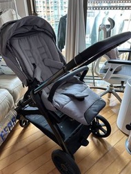 INGLESINA Aptica 雙向手推車 (初生至22KG,約4歲)