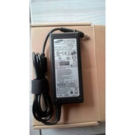 ORIGINAL samsung 300E 300V 305E 305V charger adapter