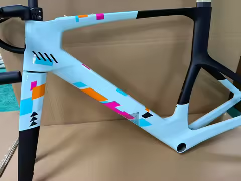 Toray T1100, disc brake, lightweight carbon fiber road bike, BB386 bottom bracket, 2026 model, white