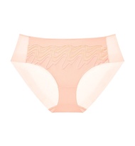 Triumph Curves Hipster