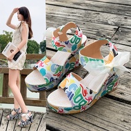 Fashion Women Wedge Heels 3.93 Inches Beautiful Pattern Sandals (Size 35-42)