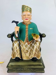 YMS 陶瓷梵彩 拿督公 青衣拿督公 白衣拿督公 黑衣拿督公 黄衣拿督公 红衣拿督公 手持拐杖 手持马来短剑 手持元宝 金身 神像 12寸 16寸 陶瓷 陶瓷神像 Ceramic Five Colou