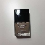 Butter London (色號：窈窕辣媽）