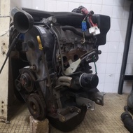 l700 engine halfcut.