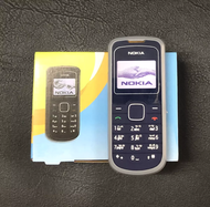 Nokia 1280 โทรศัพท์ลูกอมคลาสสิกปุ่มเก่าพร้อมปุ่มไฟฉายนักเรียนผู้สูงอายุผู้สูงอายุเครื่องสแตนด์บายนาน