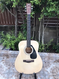 กีต้าร์โปร่ง YAMAHA F310 ขายตามสภาพมีตำหนิ Acoustic Guitar (ทักข้อความร้านก่อนซื้อนะคะ) แถมฟรีกระเป๋า+ที่ขันคอกีต้าร สินค้าพร้อมส่ง
