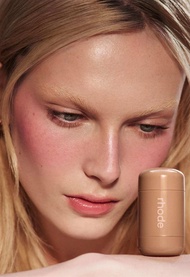 Rhode Pocket Blush (บลัชออน)