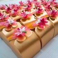 .SPK.02 single praline chocolate souvenir contains 1 mingle gift (ds bgr)