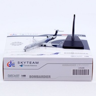 โมเดลเครื่องบินอัลลอย CRJ1000