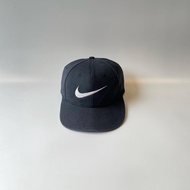 Topi Nike Vintage Second Preloved/Bekas