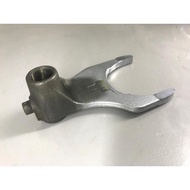 YAMAHA YZF R1 2004 - 2008 FZ1 FZ8 Fork, Shift 1 P/N 5VY-18513-01 (ITEM USED)