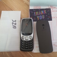Vỏ nokia 3210 4G có bàn phím hàng mới