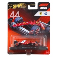 Hot Wheels Premium Formula 1 2025 Scuderia Ferrari HP (#44) Lewis Hamilton