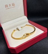 「周大福」足金情侶 / 結婚禮物手鐲