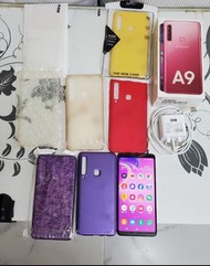 Samsung Galaxy A9 SM-A9200 (6GB 128GB) 6.3" 4鏡頭雙卡智能手機 連原裝盒, 充電器, 6個手機套, 兩塊全新玻璃貼 6.3" Quad-Camera Dua