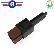 Stop Lamp Stoplight Switch 25300AT300 For Nissan Altima 02-13 Armada 05-15 Cube 11-12 INFINITI FX35 