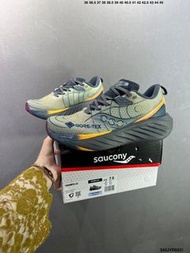 Saucony Triumph Sneakers