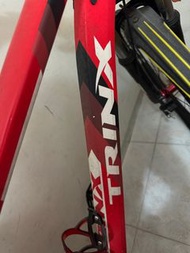 TRINX M136 碟剎山地車