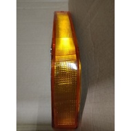 TOYOTA (ΤΥΜ02E-4032A-LNND)
M31(90) LAMP BMPR LH