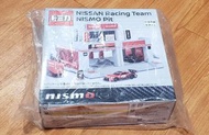 Tomy x nismo - Nissan Racing Team Nismo Pit