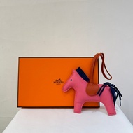 Hermes粉Rodeo小馬MM