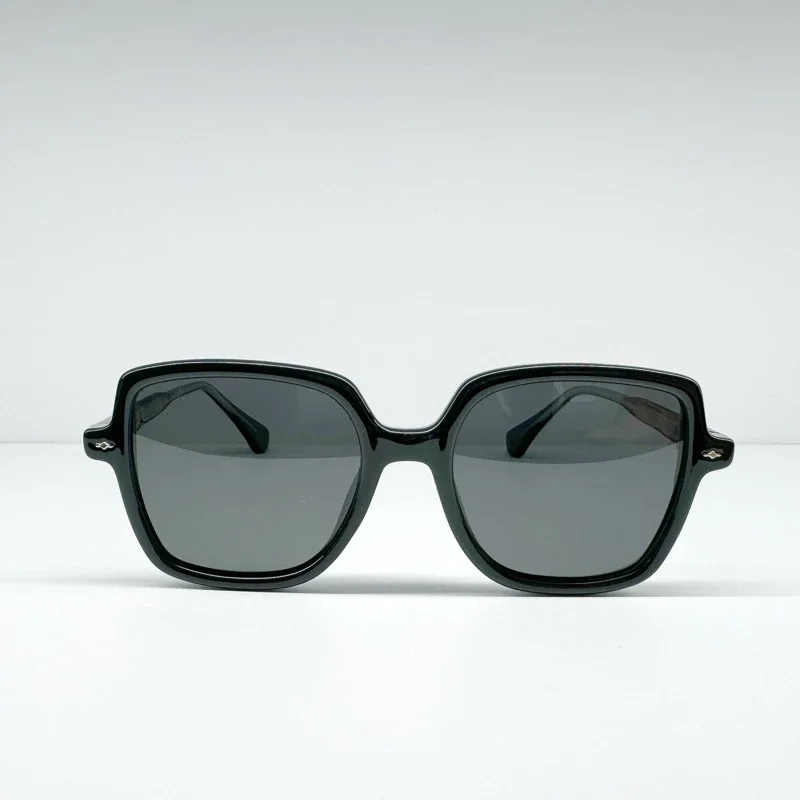 แว่นกันแดด KIRARI JAPAN 🇯🇵 เลนส์ดำกรอบดำ Polarized ขนาด 49-19-151 UV400 แท้ พร้อมอุปกรณ์ คุณภาพญี่ปุ