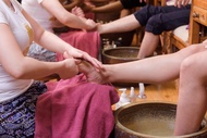 บริการนวดที่ Royal Thai Massage ในเกาสง