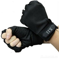 511 fingerless gloves for motorcyclists.