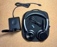 99.99% 新Poly (Plantronics) Vovager Focus 2 Bluetooth Wireless Headset with charger stand 耳機