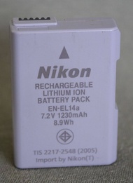 Nikon EN-EL14a Original Battery แบตเตอรี่เดิม (ของแท้) for Df D5100 D5200 D5300 D5500 D5600 D3100 D3200 D3300 D3400 D3500 L820 P7000 P7100 P7200 P7700 P7800 ENEL14a EN-EL14 EN EL14a EN EL 14a Genuine แบตกล้อง Nikon รุ่น