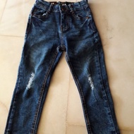 Seluar jeans skin jenama hm